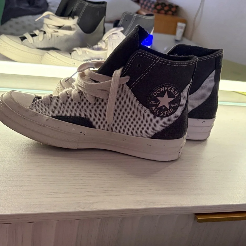 Converse High Top Sneaker in Black & Cream - Picture 2 of 5